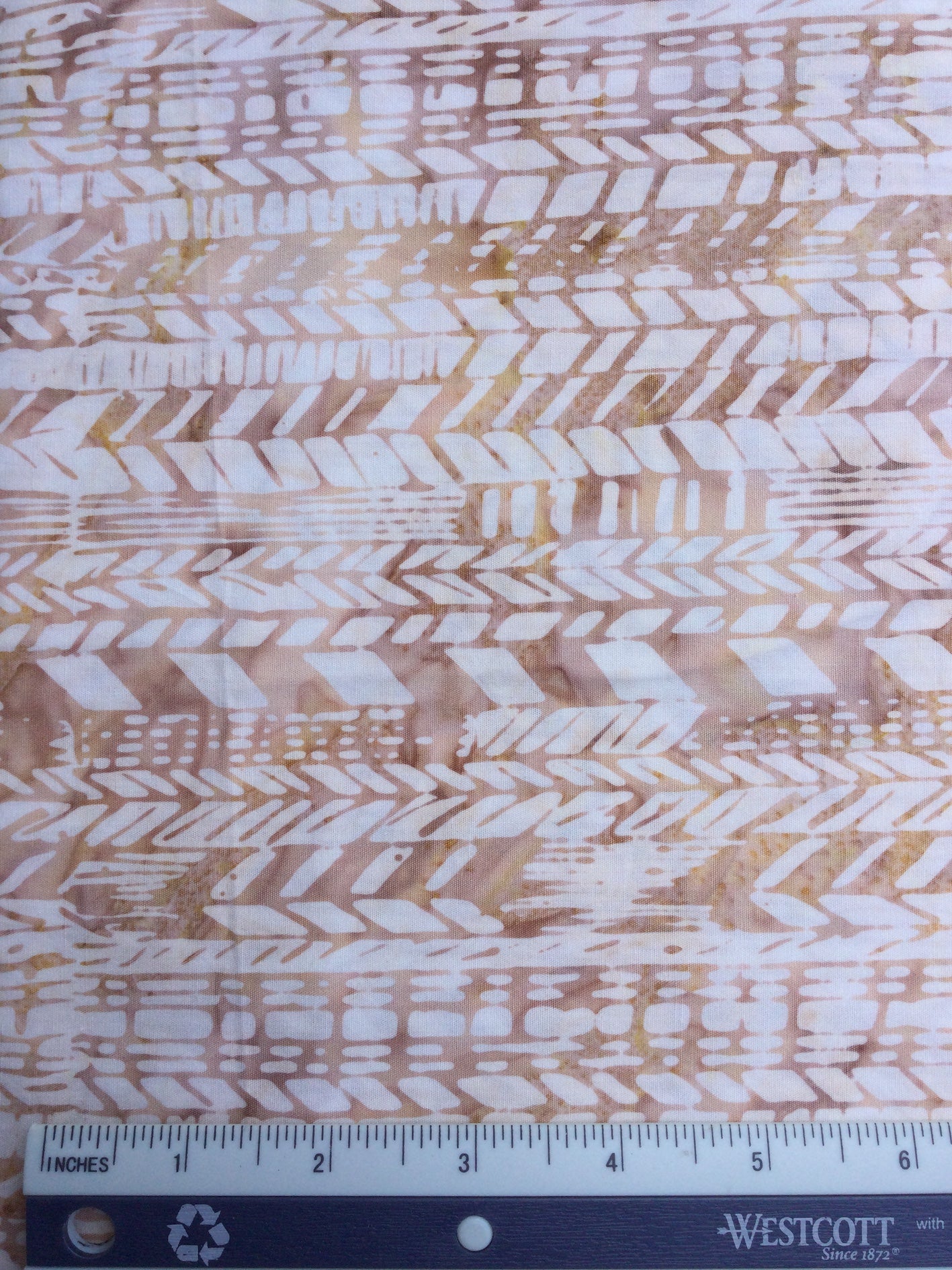 Batik - FS133 - Off White background with Beige print