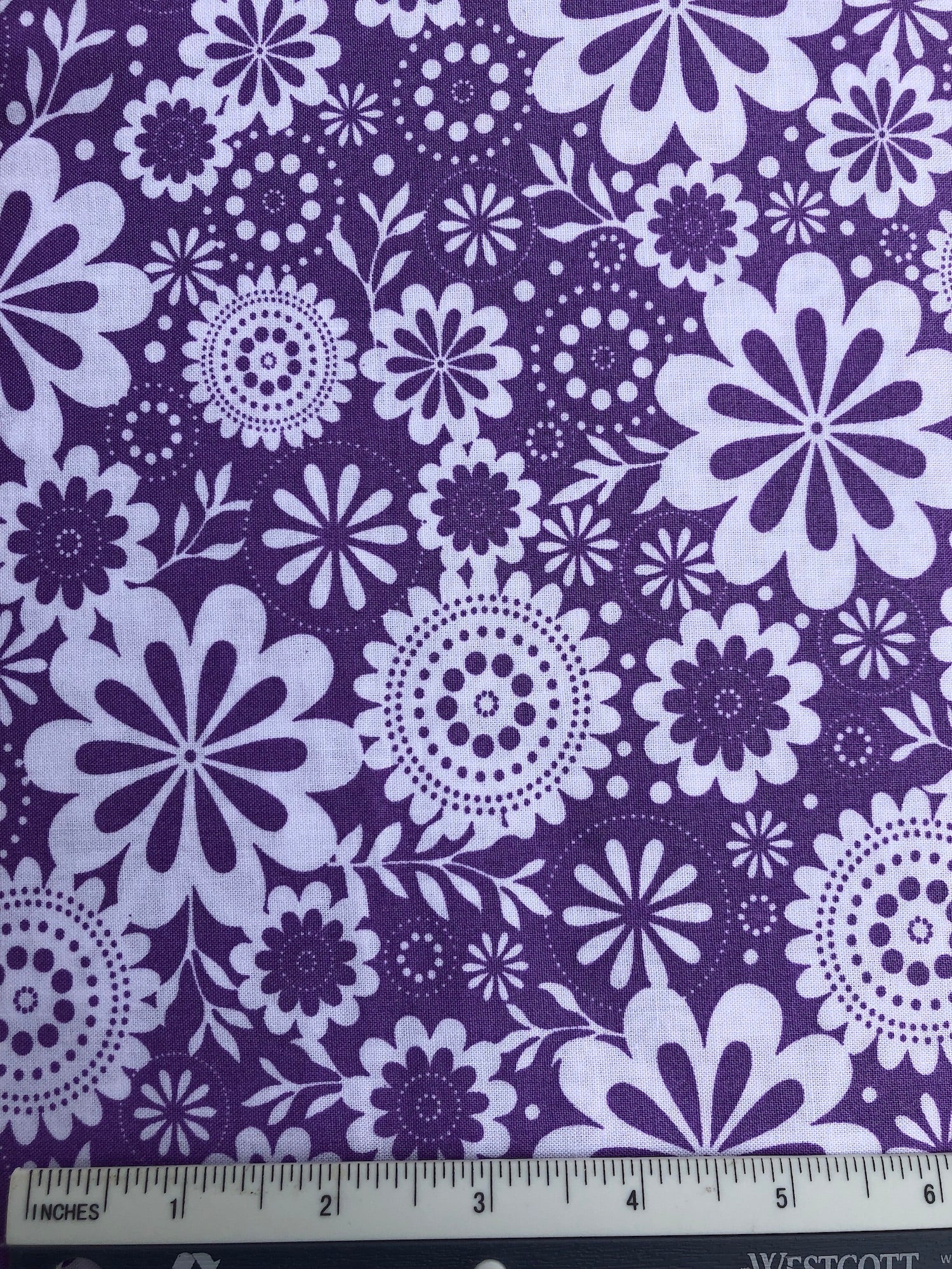 Floral - FS261 - Purple background with White stylised flowers