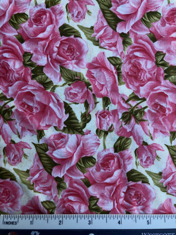 Rose Garden - FS311 - Cream background with Pink roses